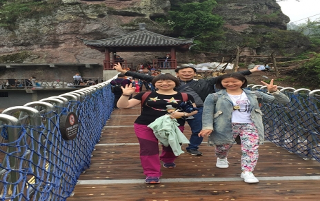 提高企業(yè)凝聚力，員工活動(dòng)開展豐富多彩